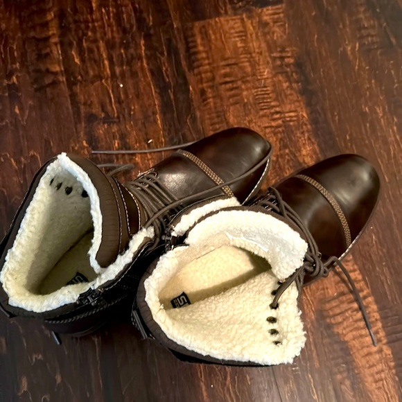 SM New York Other - SM New York shoe for sale